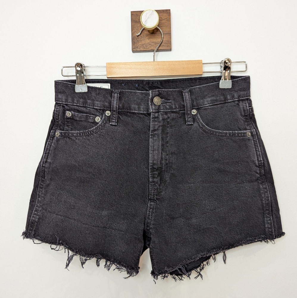 GAP High waist cutoff black denim vintage distressed cheeky shorts Sz 4/ 27 R